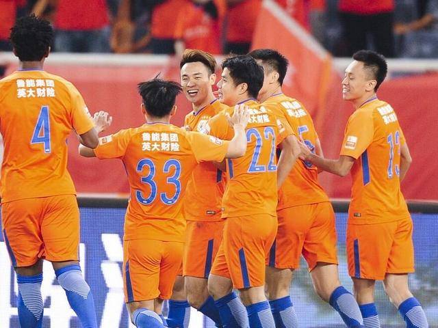 关于热血比拼:泰达迎战鲁能谁能捧起胜利的奖杯?的信息 关于热血比拼:泰达迎战鲁能谁能捧起胜利的奖杯?的信息