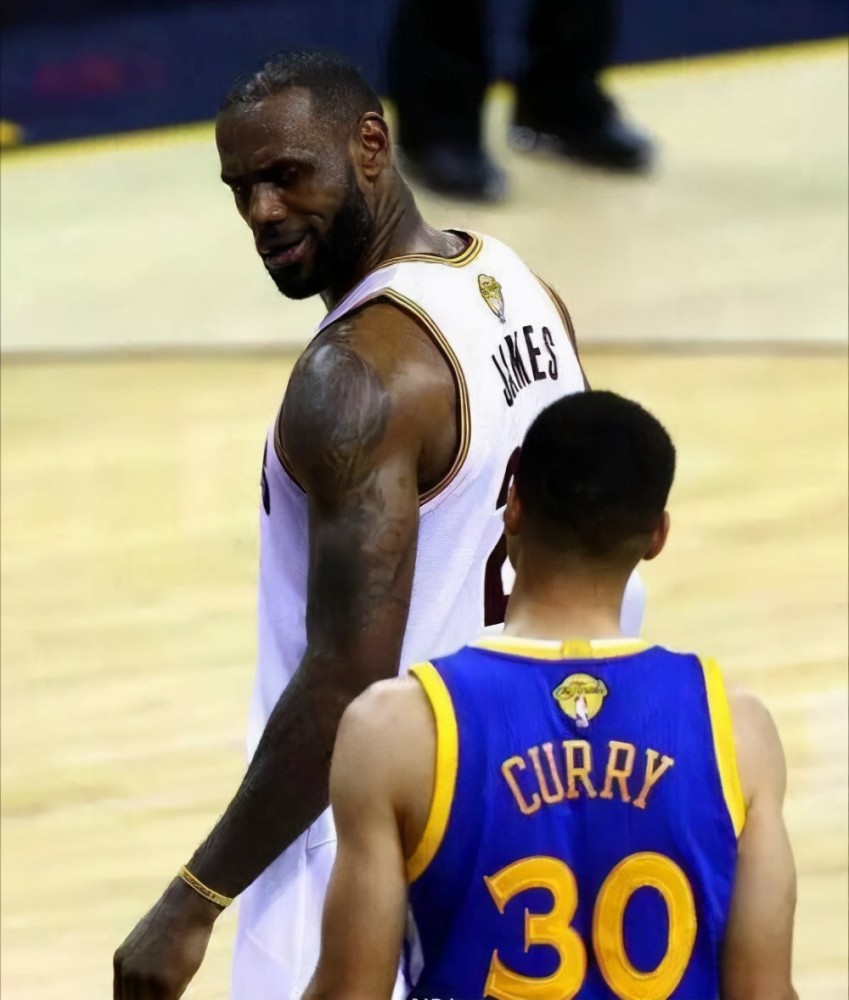 包含卫冕冠军不容忽视，挑战者雷厉风行！的词条