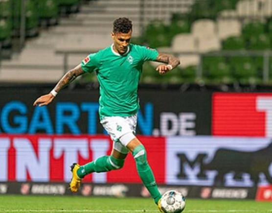 沙尔克04陷入困境，需尽快止住颓势